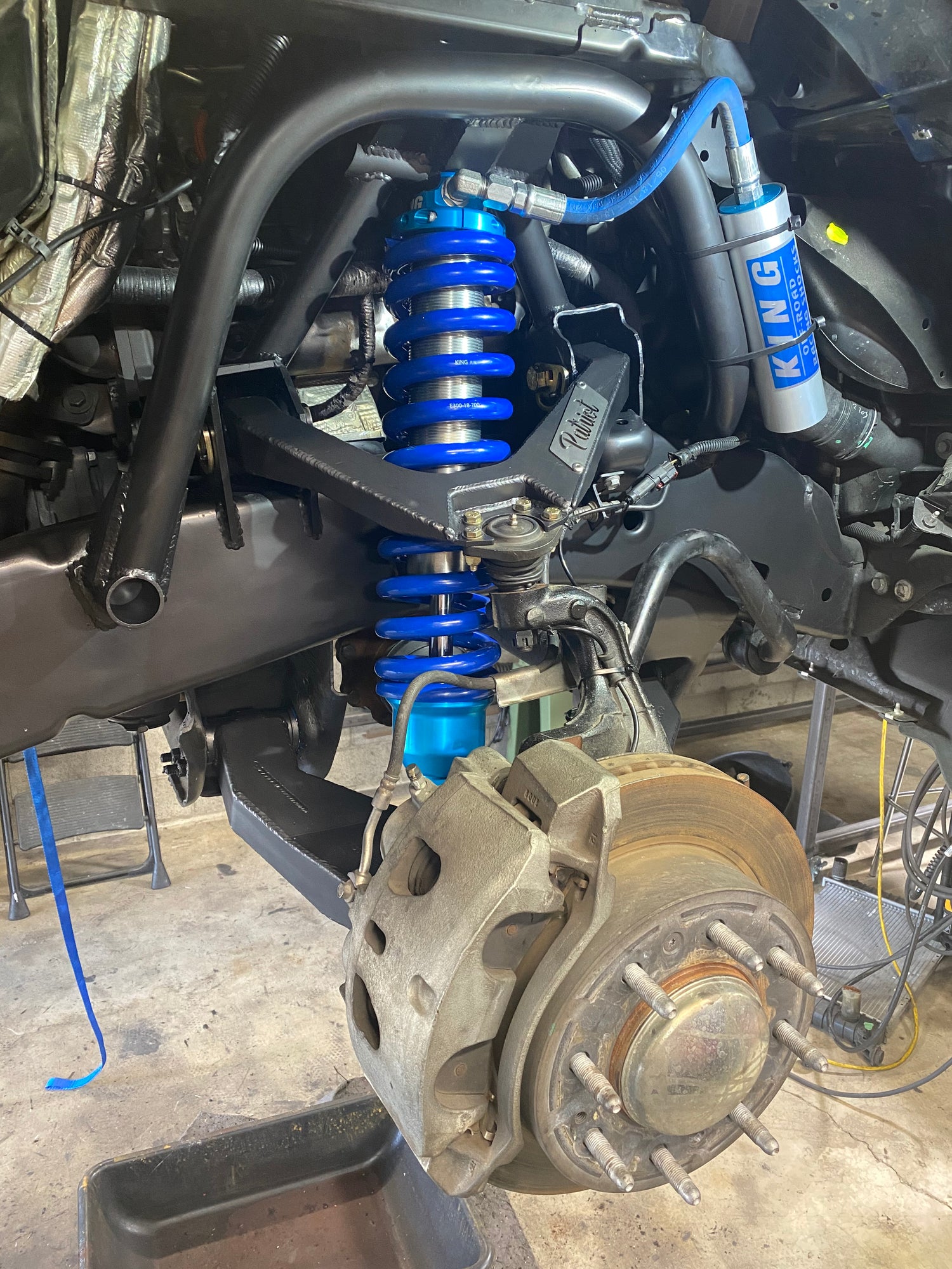 11-19 GM 2500 Coilover Conversion System